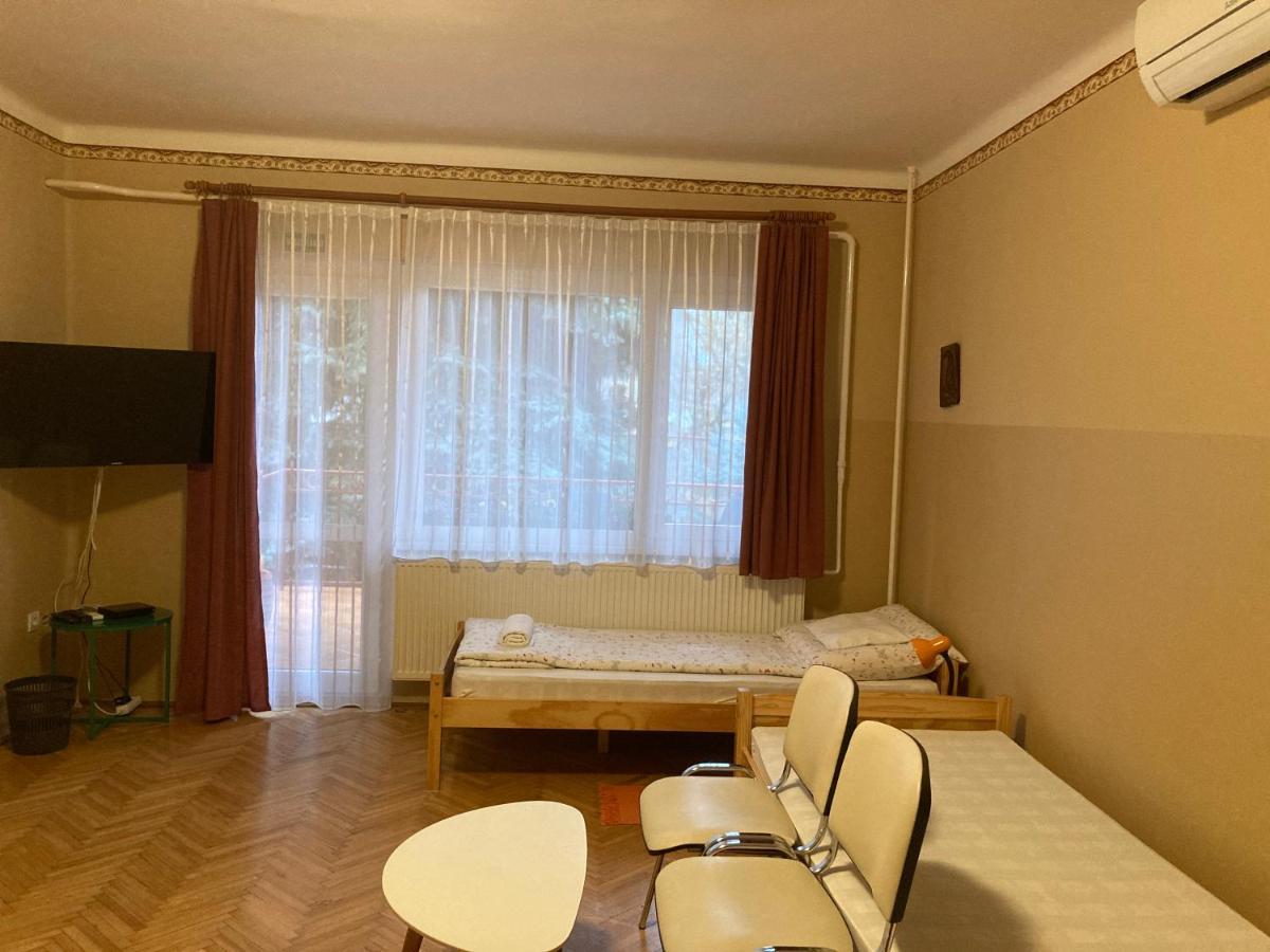 Kurca-Parti Vendeghaz Hotell Szentes Eksteriør bilde