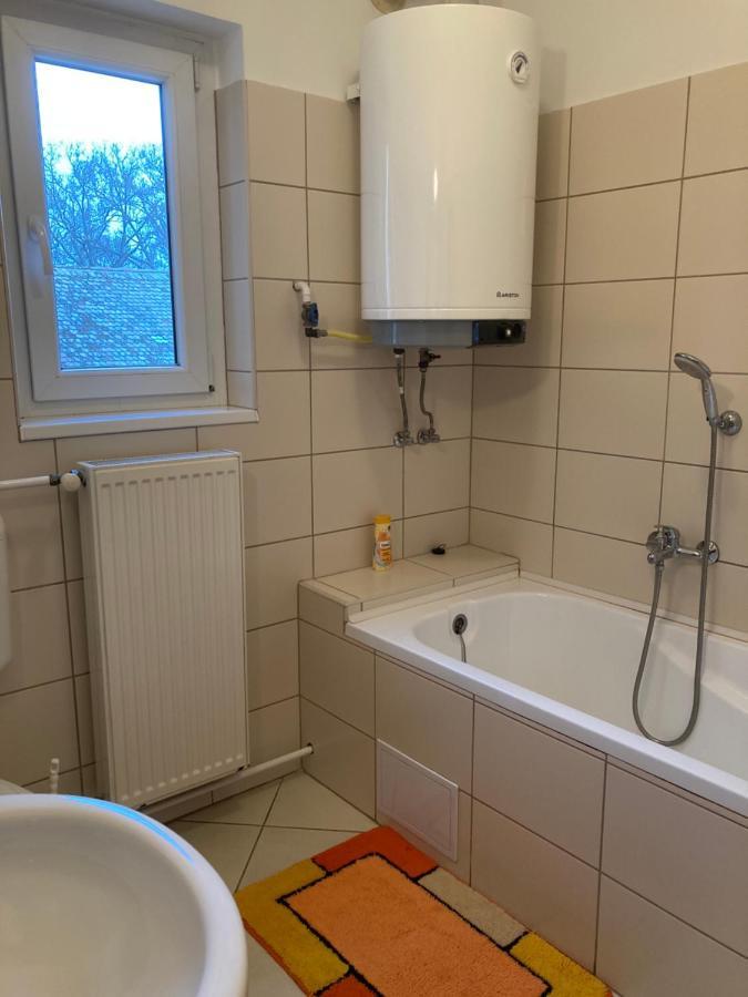 Kurca-Parti Vendeghaz Hotell Szentes Eksteriør bilde